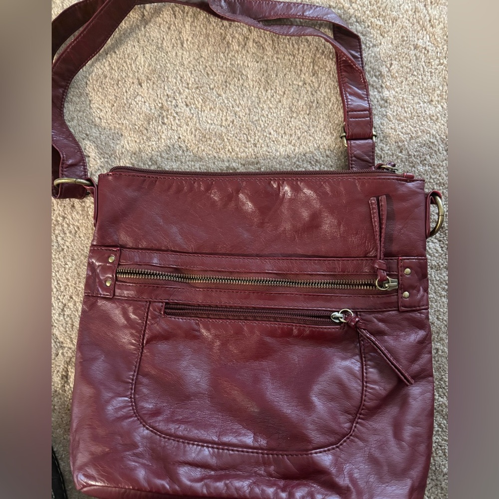 Bueno Maroon Leather Handbag